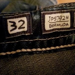 Rock Revival  shorts size 32 Bermuda
